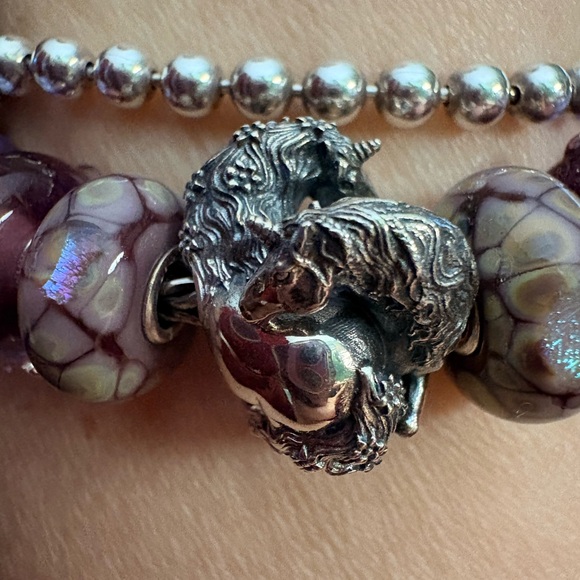 Trollbead bracelet and charms, Elfbead unicorns - Picture 3 of 10